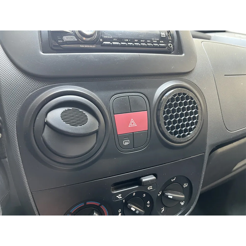 フィアット・フィオリーノ、シトロエン・ネモ、プジョー・ビッパ - Car Accessories Useful のレビューと価格